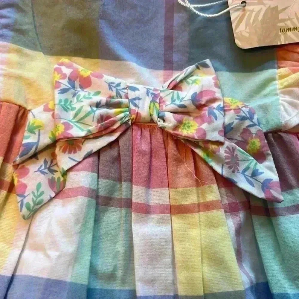 Little girl size 12 months new with tags Tommy Bahama dress - Picture 4 of 7